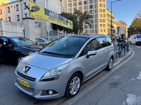 A vendre Peugeot 5008 à Pantin 93500