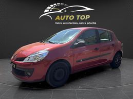 Renault Clio 1.2 16V 75CH CONFORT DYNAMIQUE 5P occasion en vente à Pantin 
											